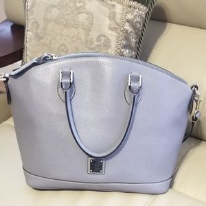Dooney & Bourke Bag